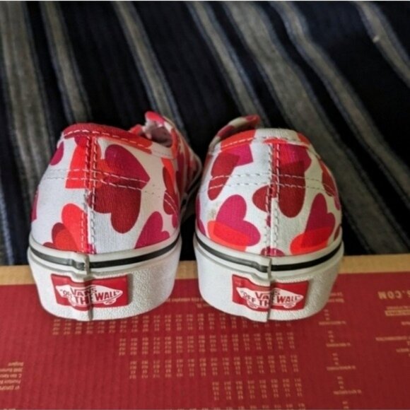 Vans Authentic Valentine Hearts Girls 3.5 Youth VNOA348A40Q Red and White 122025 - Picture 8 of 11